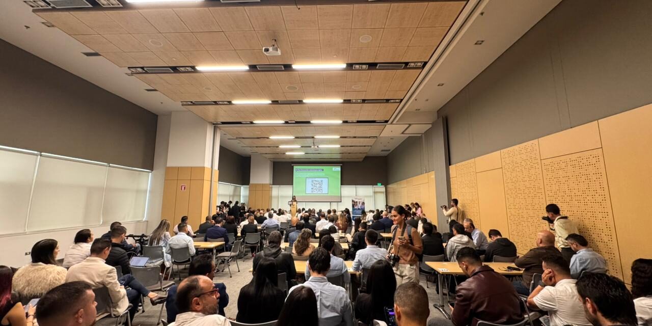 Fenalco Antioquia abre espacio de diálogo entre el comercio y candidatos al Congreso en el marco del Plan Democracia 2026