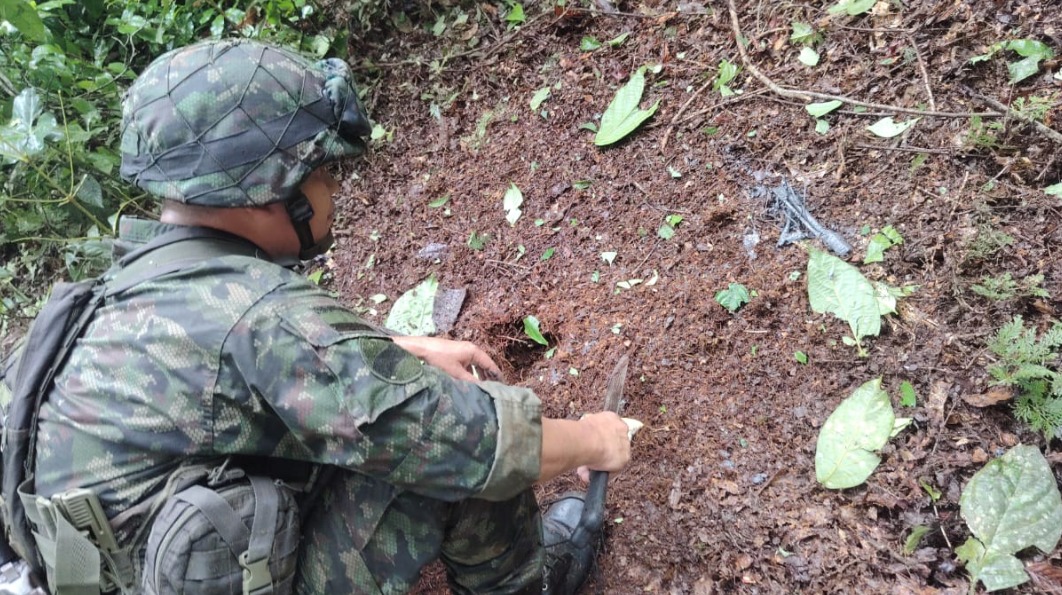 Ejército destruye siete minas antipersonal en zona rural de Anorí, Antioquia