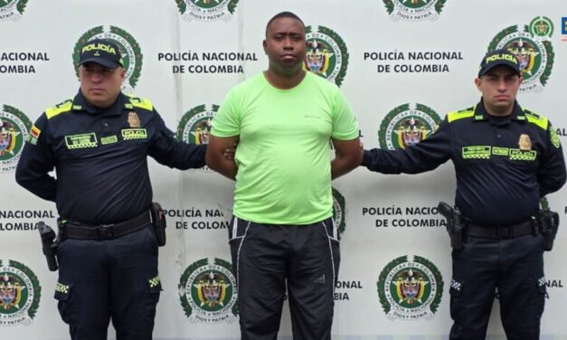 A prisión entrenador acusado de grabar y difundir material sexual de menores en Medellín