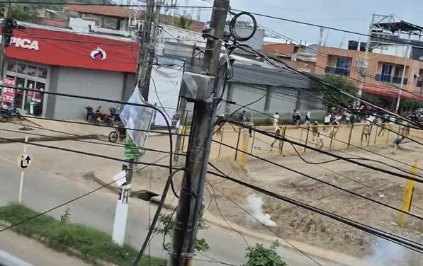 Disturbios durante desalojo de predio invadido dejan 12 capturados en Necoclí, Antioquia