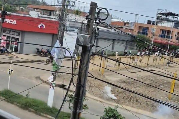 Disturbios durante desalojo de predio invadido dejan 12 capturados en Necoclí, Antioquia