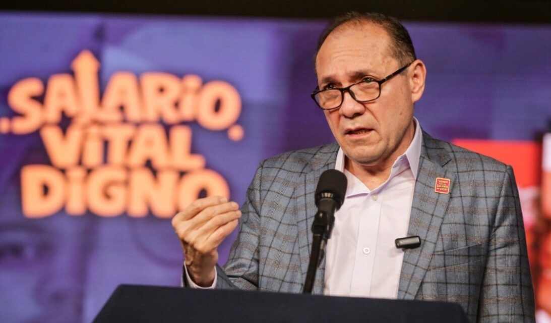 Habilitan código QR para denunciar incumplimiento del salario mínimo en Colombia