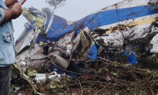 Despliegan cinco equipos forenses para atender el caso del accidente de Satena