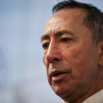 Ingrid Betancourt y líderes civiles exigen a la Junta Directiva de Ecopetrol la salida de Ricardo Roa