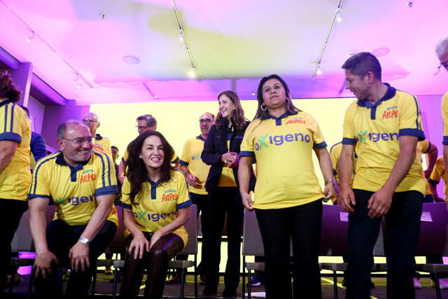 Así fueron los líos al interior del partido de Íngrid Betancourt