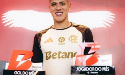 Jorge Carrascal arrasa con los premios de enero en Brasil