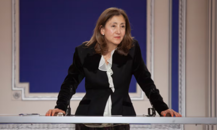 Ingrid Betancourt reactiva su agenda política