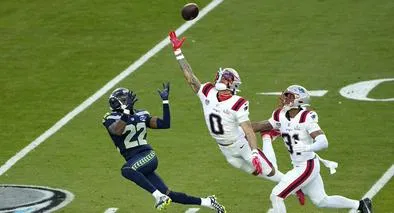 Colombiano fue figura en el Super Bowl, pero no le alcanzó para alzar el trofeo