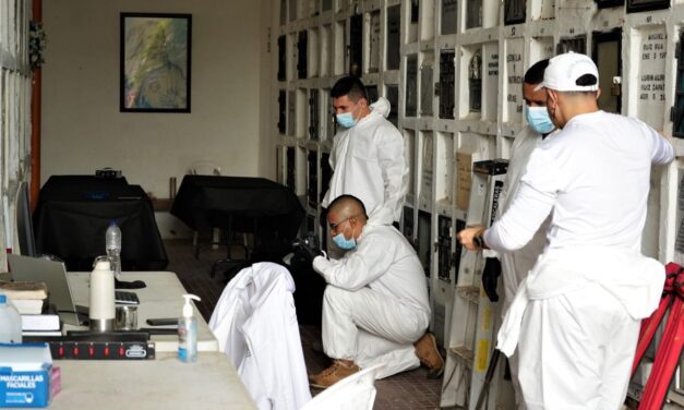 Intervendrán 30 bóvedas con cuerpos no identificados en Copacabana