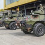 EE. UU. entregó a Colombia 11 vehículos blindados tras reunión entre Petro y Trump