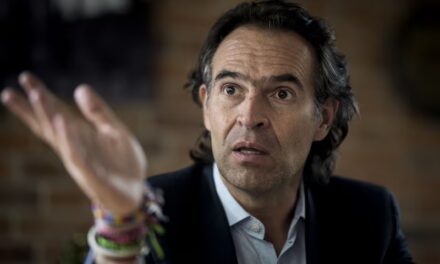 Alcalde de Medellín destaca más de 1.800 obras y baja del desempleo en 2025