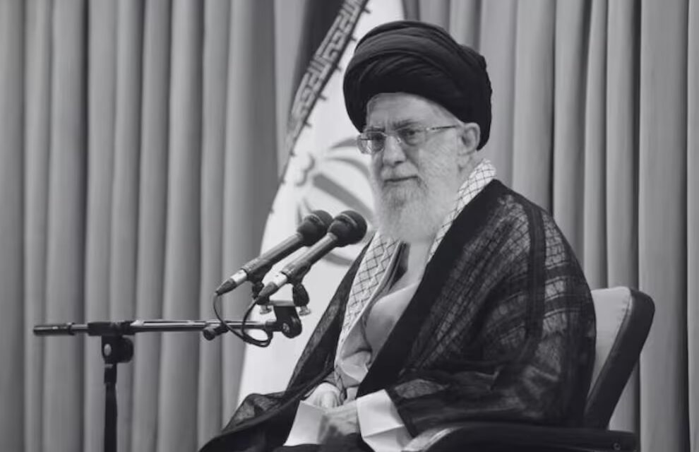 Irán prepara sepultura de Alí Jamenei en Mashhad