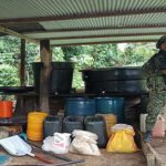 Ejército destruye 35 laboratorios de pasta base de coca en Putumayo y captura a cinco presuntos integrantes de grupos criminales
