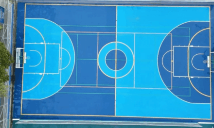 Comuna 12 estrena canchas renovadas en Santa Lucía