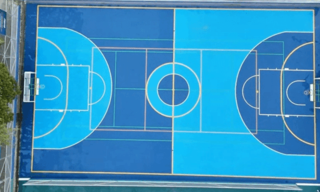 Comuna 12 estrena canchas renovadas en Santa Lucía