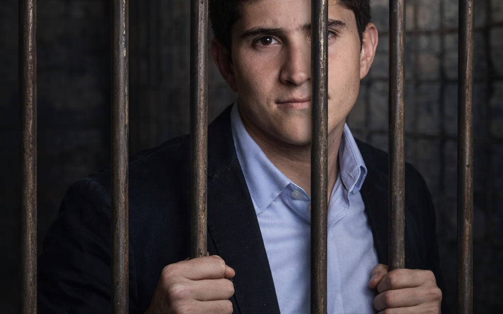 Congreso en dilema: Wadith Manzur busca posesionarse como senador pese a estar en prisión