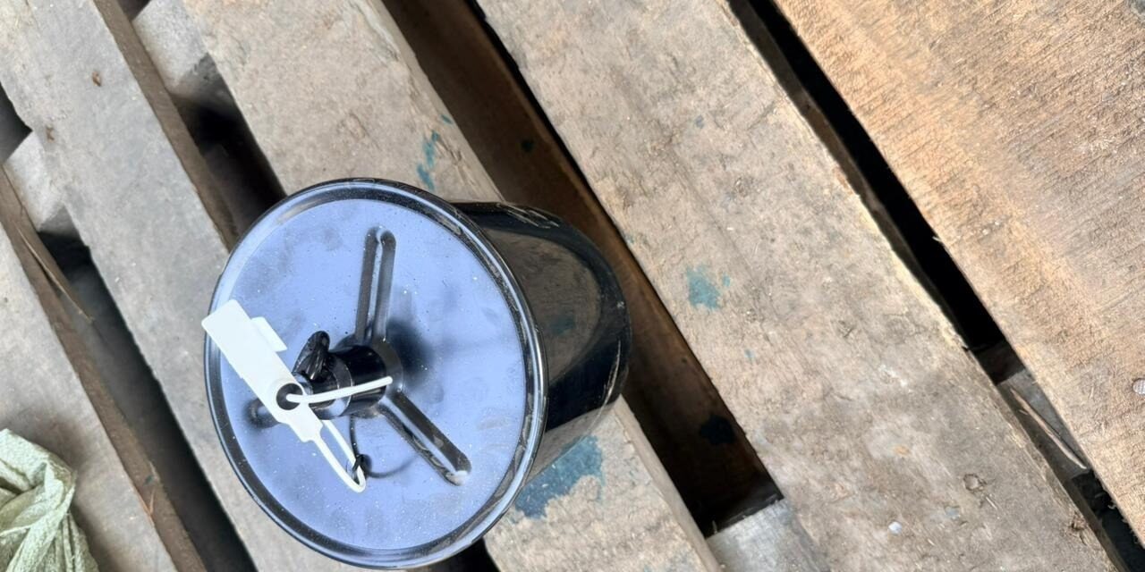 DIAN incauta más de una tonelada de mercurio ilegal en el Puerto de Cartagena