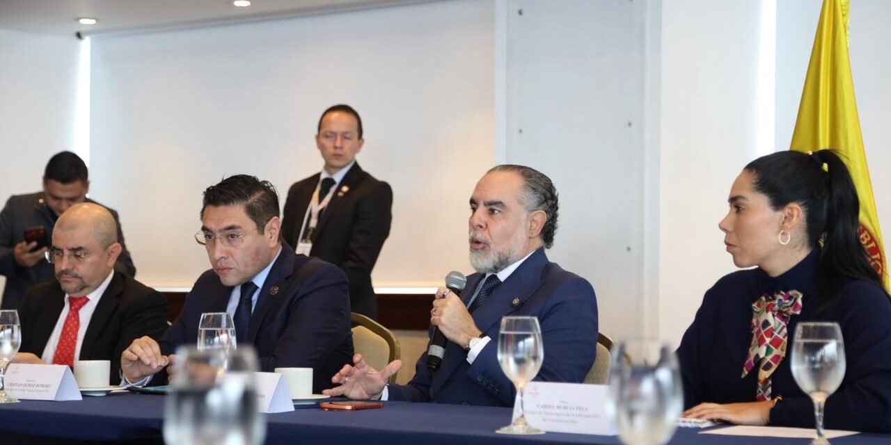 Gobierno revisa avance de elecciones presidenciales de 2026 y pide auditoría al software electoral