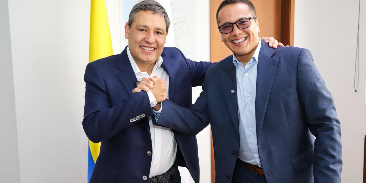 Mauricio Lizcano anuncia a Pedro de la Torre como su fórmula vicepresidencial