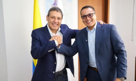 Mauricio Lizcano anuncia a Pedro de la Torre como su fórmula vicepresidencial