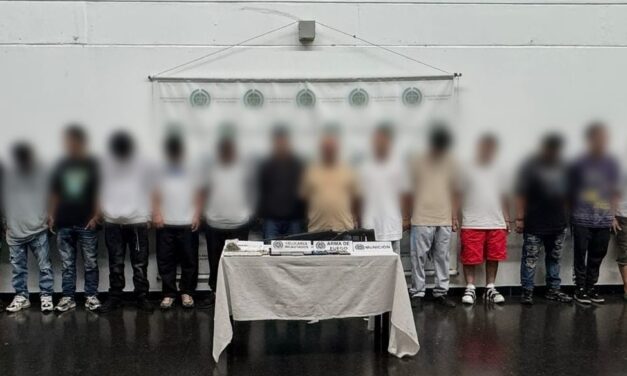 Golpe al crimen en Bello: capturan a 17 presuntos integrantes del GDO Pachelly y afectan sus finanzas ilegales