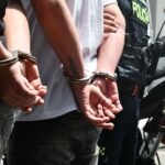 Persecución en El Poblado dejó dos capturados con moto adulterada y arma de menor letalidad