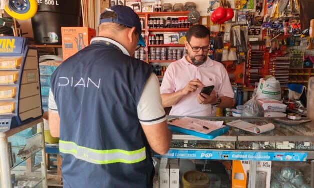 DIAN intensifica control a la facturación electrónica: más de 12.000 contribuyentes verificados en jornada nacional