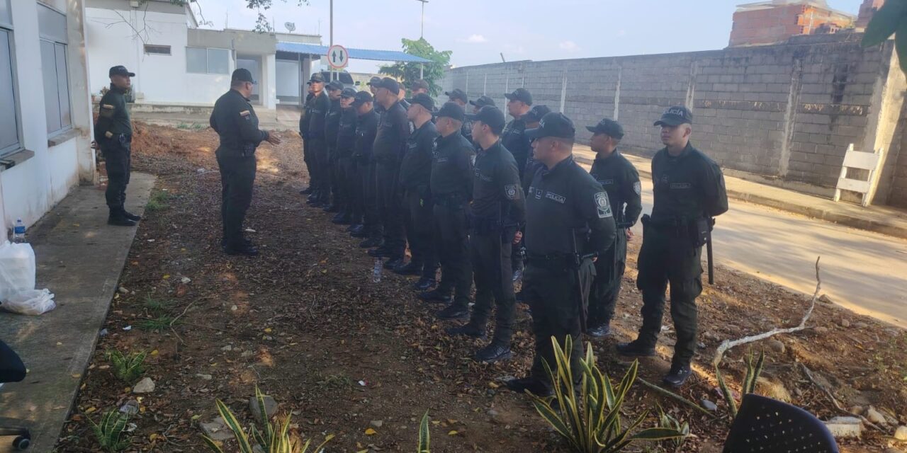 Paro minero en el Bajo Cauca cumple 11 días: Policía Nacional garantiza seguridad y movilidad