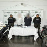 ¡Cayeron en el Lleras! Capturados con $200 millones de una extorsión