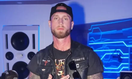 Hijo de Tom Hanks dice estar “atrapado” en Medellín