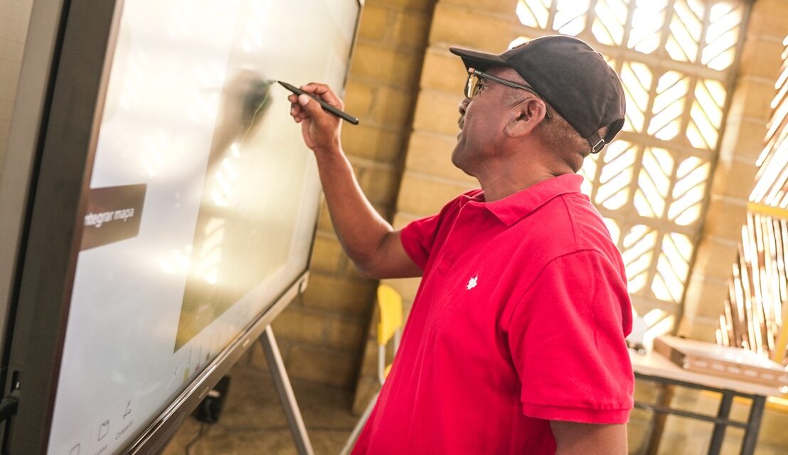 Más de 9.000 docentes en Colombia tendrán estabilidad laboral tras ampliación de planta educativa