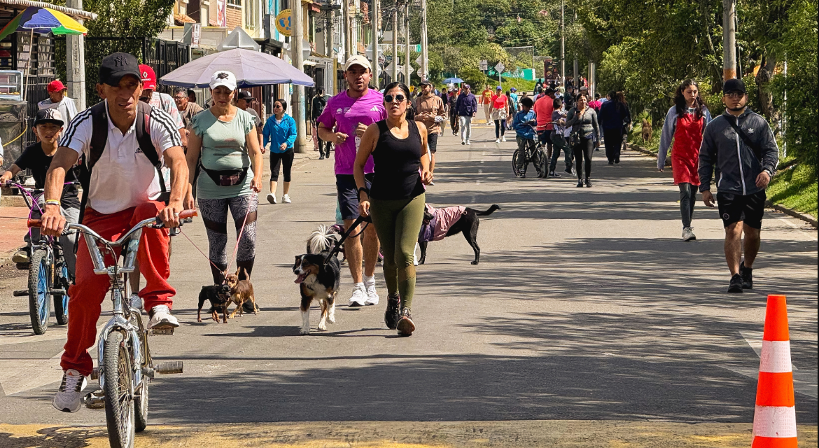 Envigado se destacó en el Día Internacional de las Ciclovías Recreativas con más de 80.000 participantes en todo el país