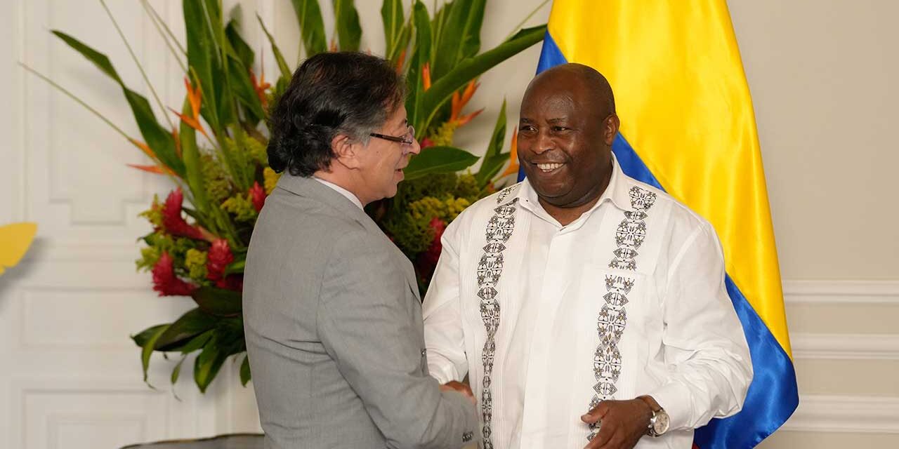 Petro se reúne con mandatarios de Burundi y Uruguay en el marco de la CELAC–África