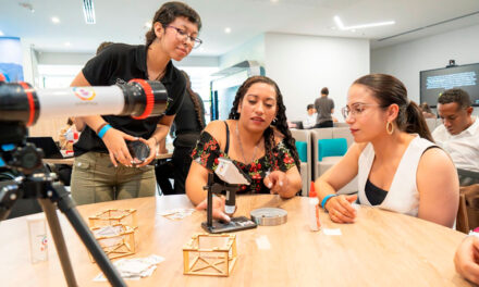 Inversión de $701.850 millones en educación superior impulsa economías regionales en Colombia