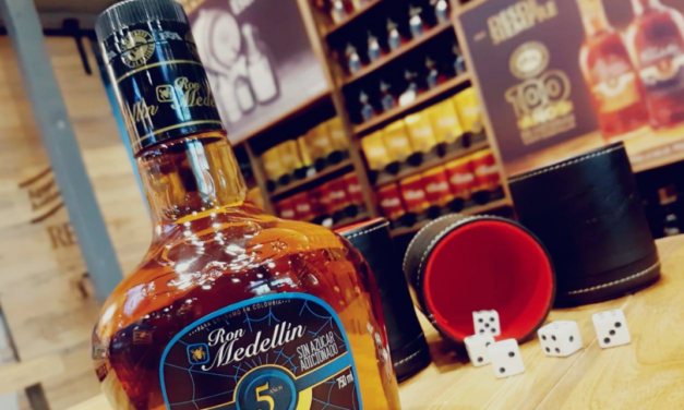 Denuncian posible privatización indirecta de la Fábrica de Licores de Antioquia tras avance en la Asamblea