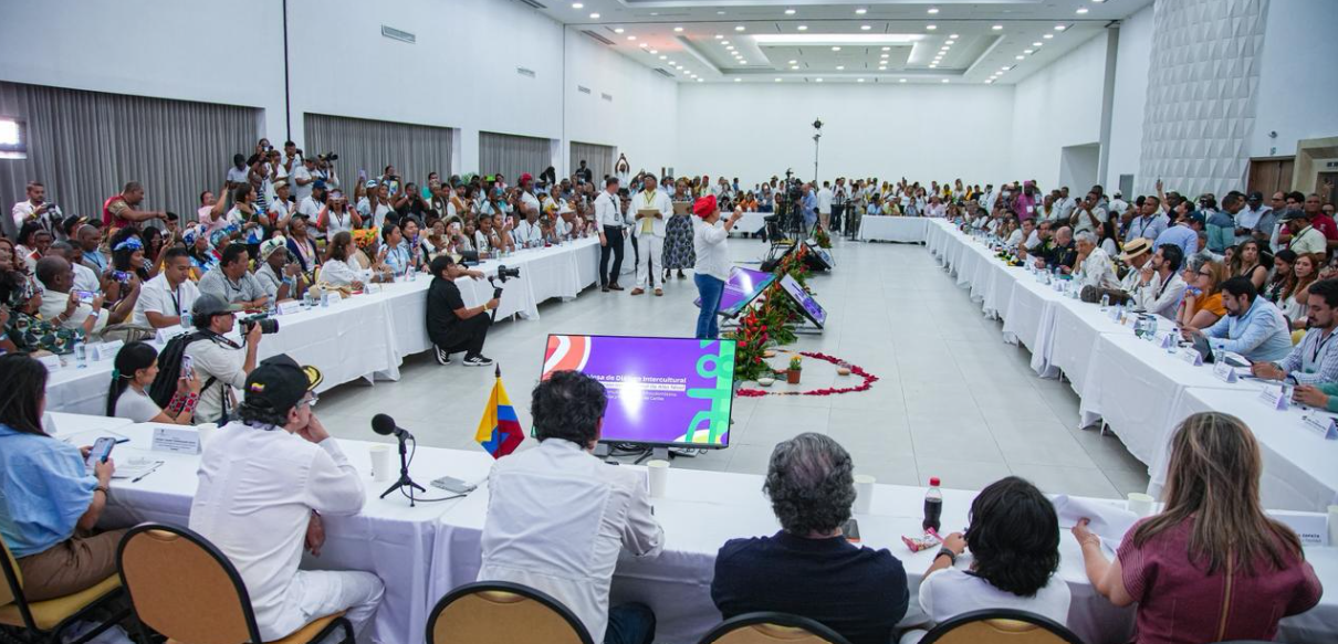 La política de diálogo social del Gobierno alcanza 1.103 municipios y suma 89.000 propuestas ciudadanas