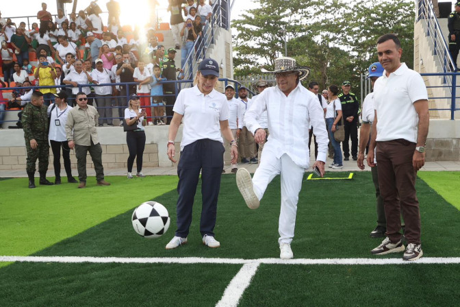 Entregan estadio en Berástegui, Córdoba: beneficiará a más de 7.000 habitantes