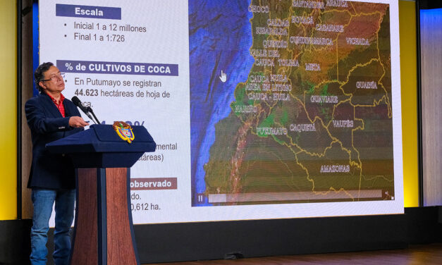 Petro pide investigar origen de explosivos usados en Cajibío y apunta a posible ruta desde Ecuador