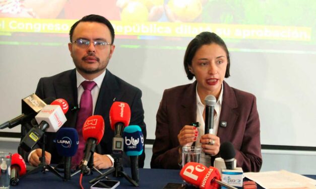 Petro reacciona a fallo de la Corte sobre justicia agraria y lanza críticas al Congreso