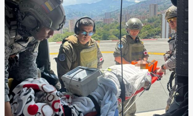 Evacuación aeromédica traslada a mujer herida en Briceño hacia hospital de mayor complejidad