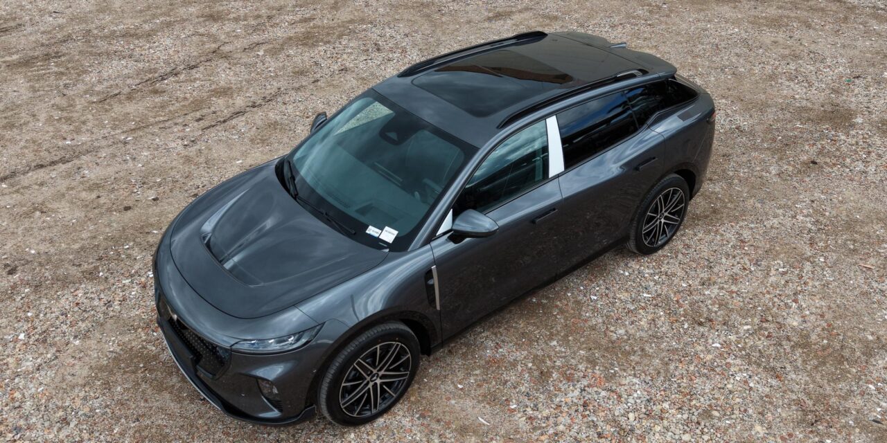 Medellín lidera el crecimiento de vehículos eléctricos con aumento superior al 450% en marzo