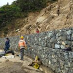 Alcaldía de Bello interviene punto crítico de la vía La Banca para restablecer tránsito seguro hacia San Félix