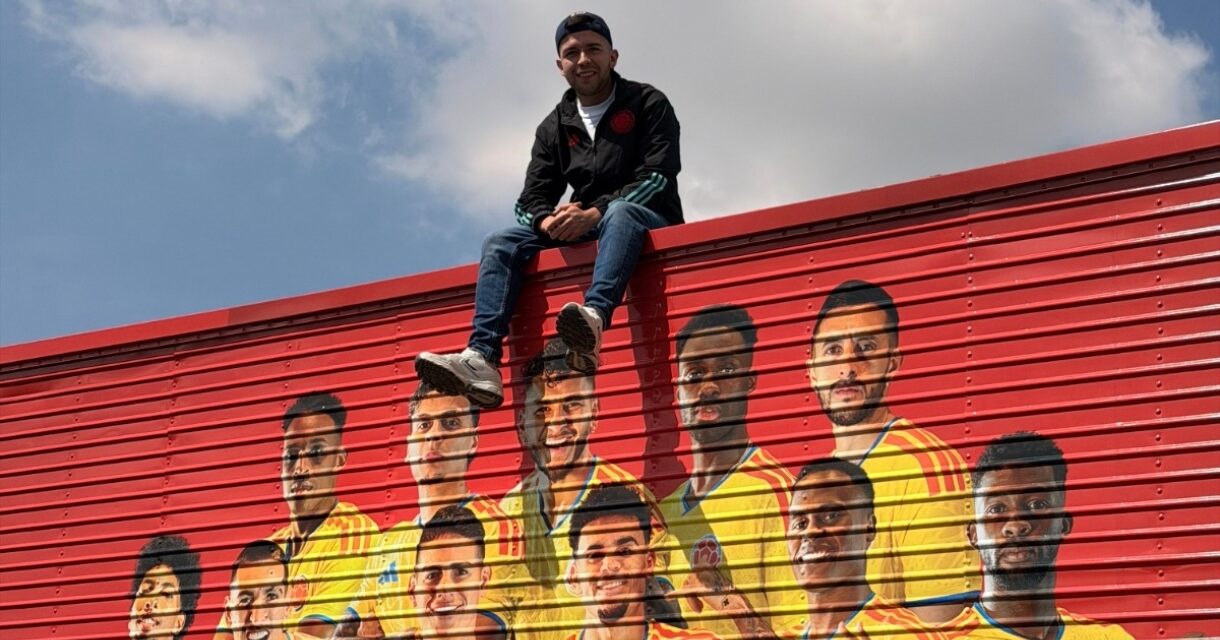 Óscar Dorado, el creador de un cántico que busca unir a Colombia desde las tribunas