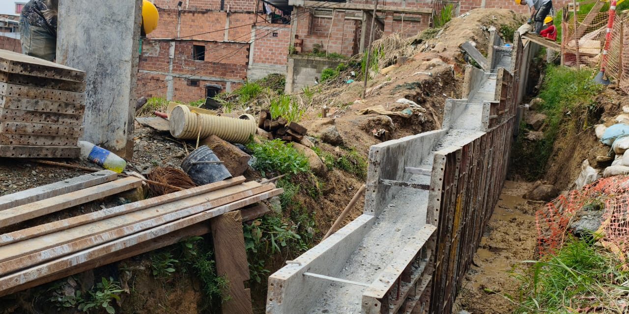 Itagüí invierte $8.100 millones en obras de acueducto y alcantarillado en El Manzanillo