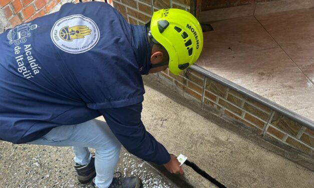 Evacúan viviendas en Itagüí por lluvias y riesgo estructural en El Porvenir 2