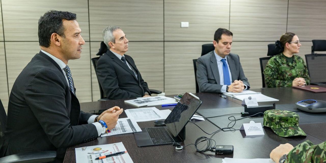 MinDefensa anuncia beneficios para familias de uniformados fallecidos en accidente en Putumayo