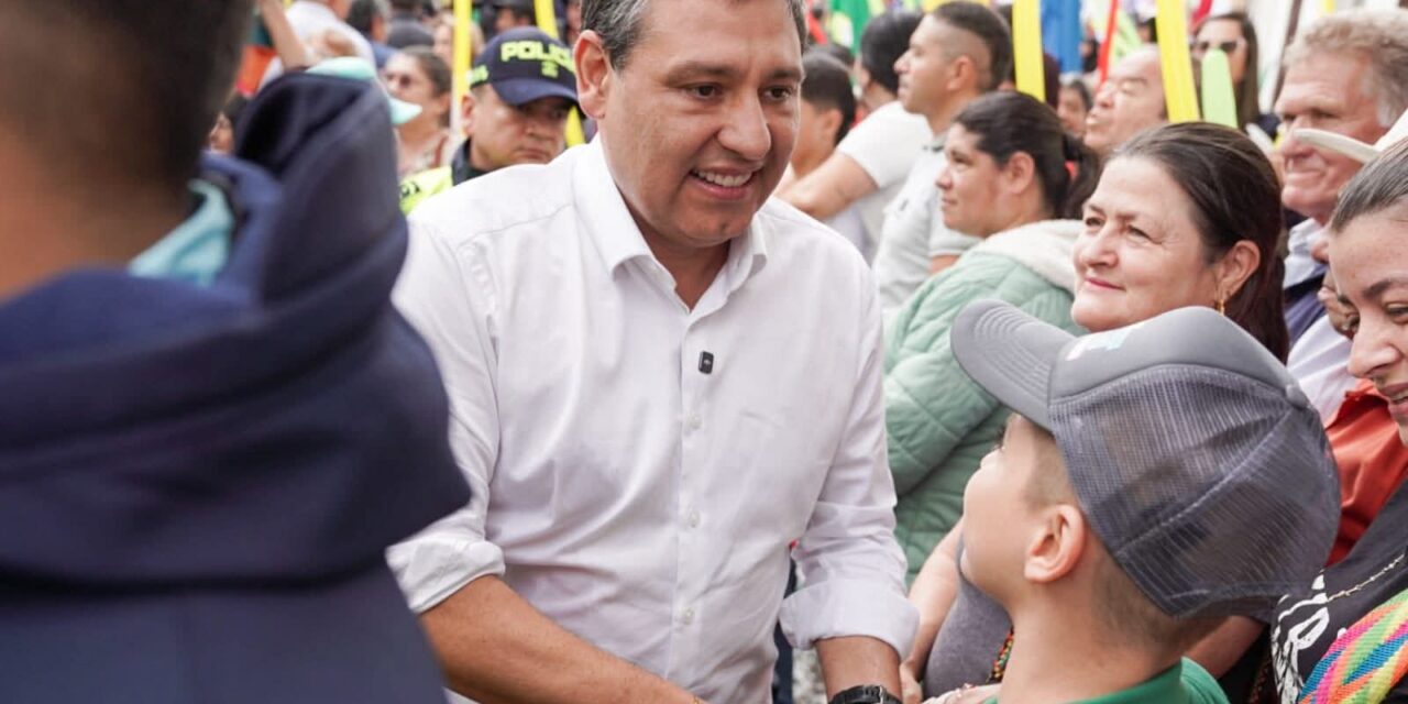 Mauricio Lizcano lanza dura advertencia tras atentados: “Colombia no puede seguir bajo ataque”