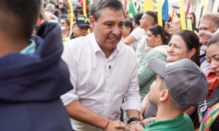 Mauricio Lizcano lanza dura advertencia tras atentados: “Colombia no puede seguir bajo ataque”