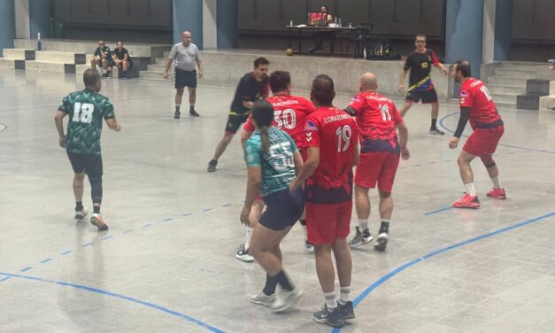 La categoría Máster entra en competencia en los torneos departamentales de balonmano en Antioquia