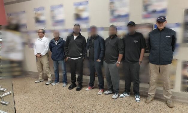 Migración Colombia inadmite a cinco extranjeros en Rionegro por posibles fines de explotación sexual